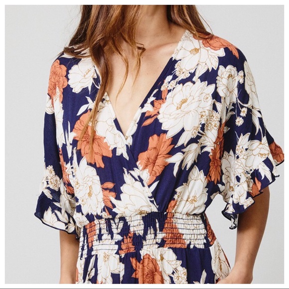 ✨LAST✨Boho Chic Floral Capri Wide leg jumpsuit - Picture 3 of 3